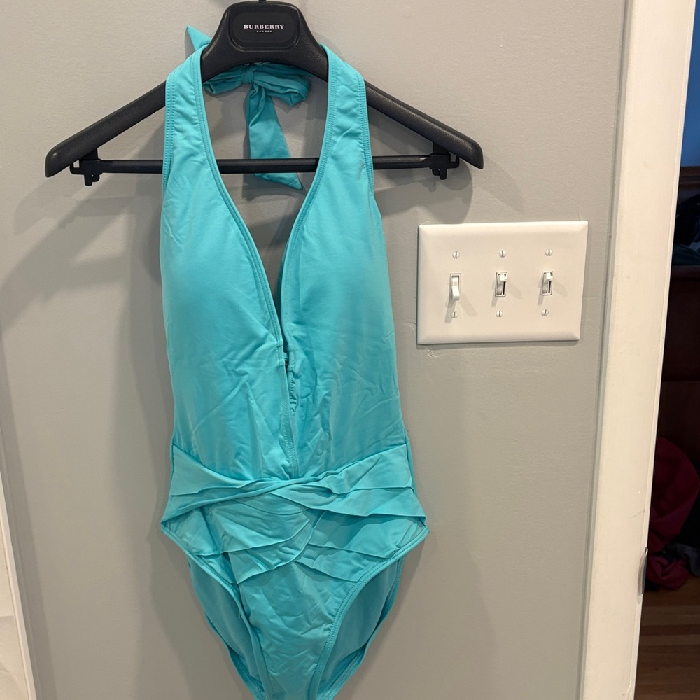 Kenneth Cole Women’s Aqua Halter One-Piece Swimsuit size M NWT
